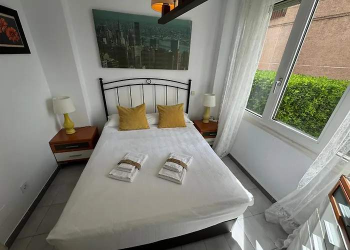 En En Urb Privada 아파트 *